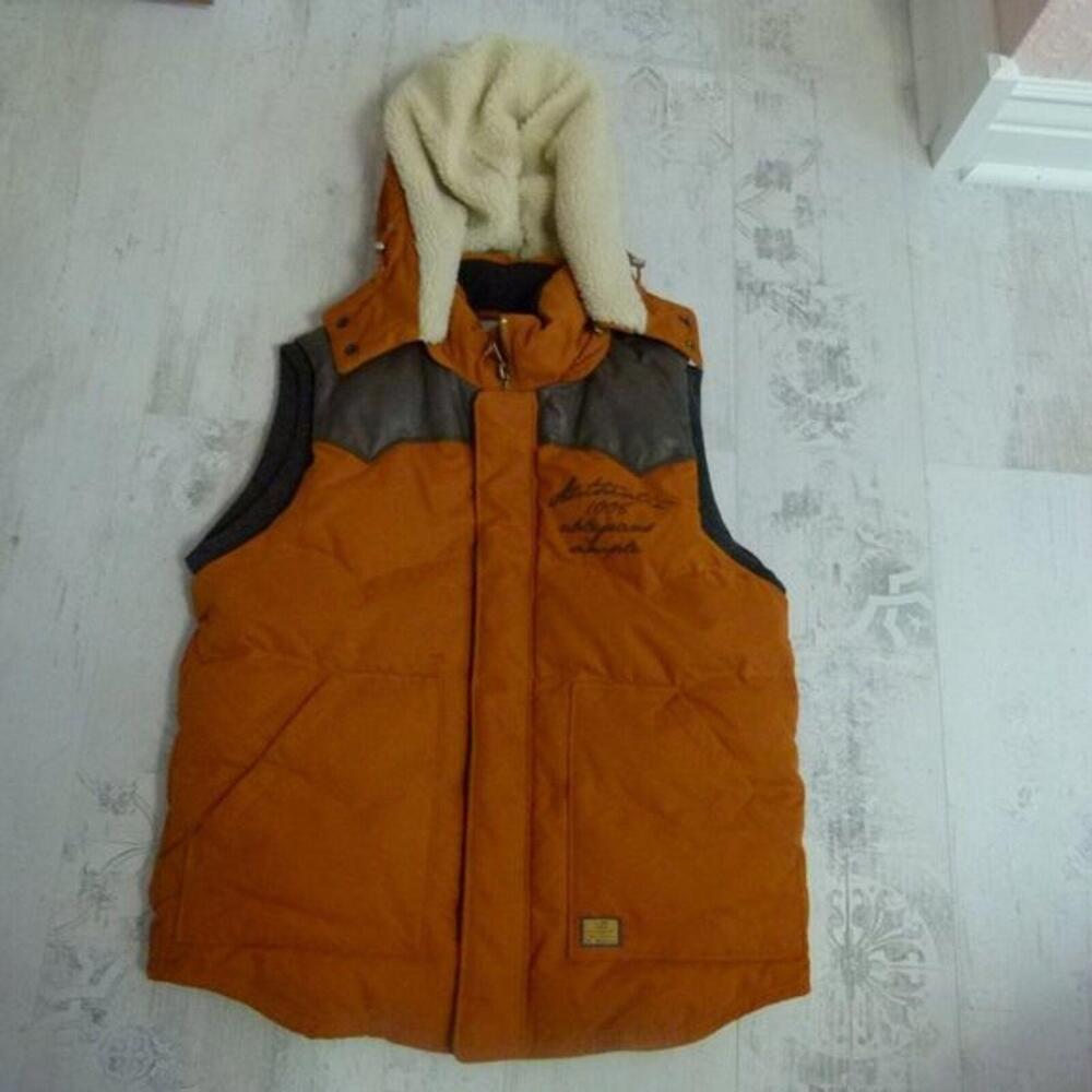 LKNW Mens Able Jeans Sherpa leather unique vest bodyfit L